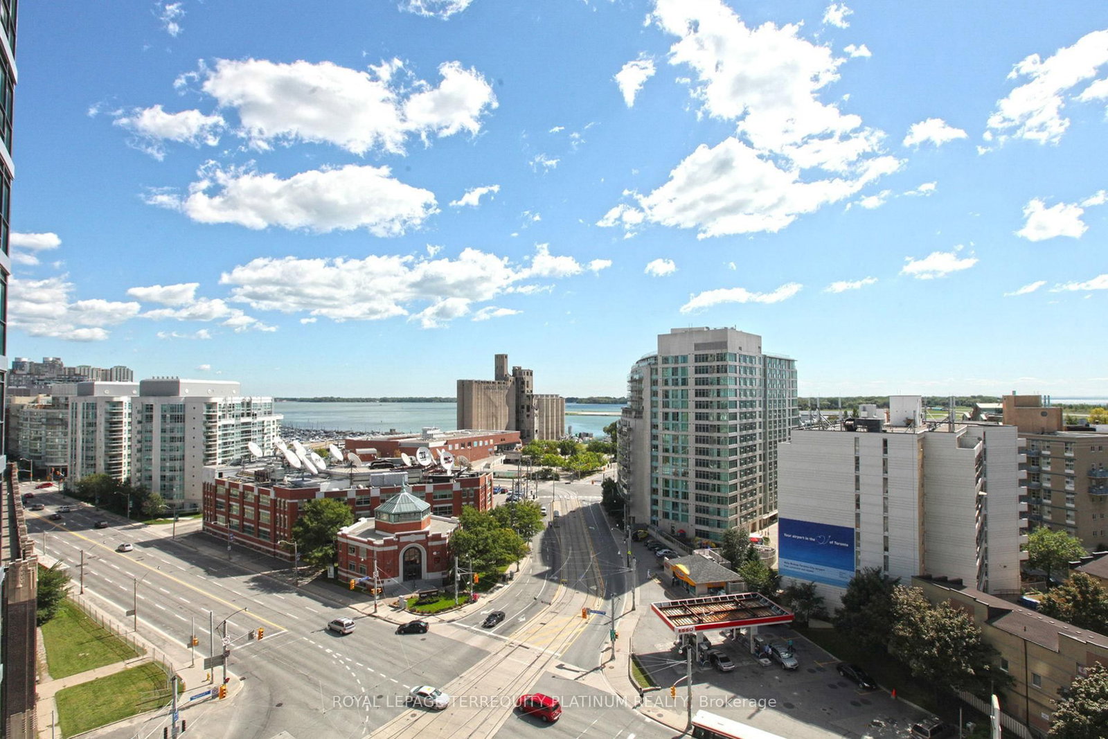 Condo for sale at 727-600 Fleet Street, Toronto, Ontario, M5V 1B7 - Niagara - MLS: C12766992