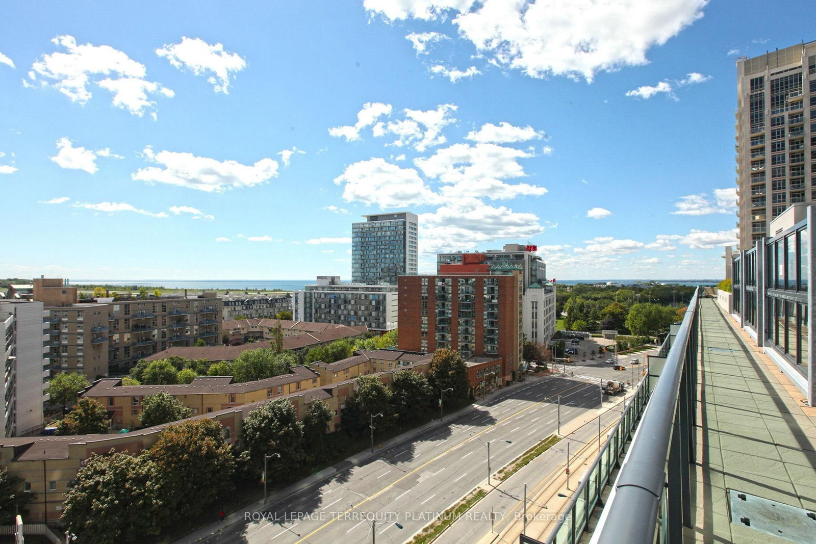 Condo for sale at 727-600 Fleet Street, Toronto, Ontario, M5V 1B7 - Niagara - MLS: C12766992