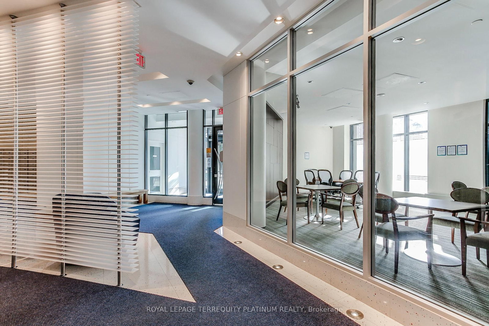 Condo for sale at 727-600 Fleet Street, Toronto, Ontario, M5V 1B7 - Niagara - MLS: C12766992