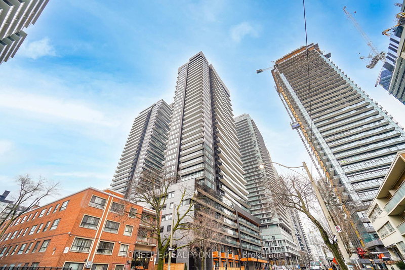 1111 - 117 Broadway Ave, Toronto, M4P 1V3 | Image 2