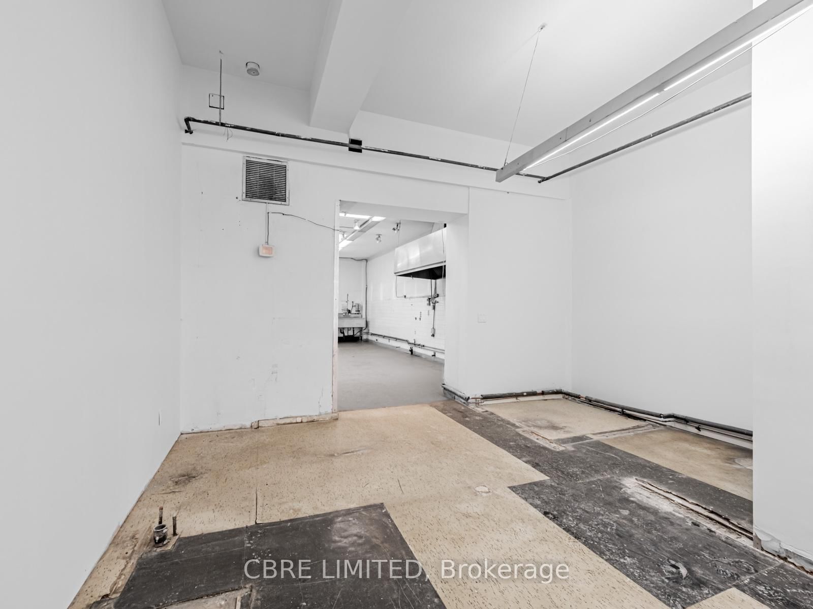 787 Queen Street W - Photo 5