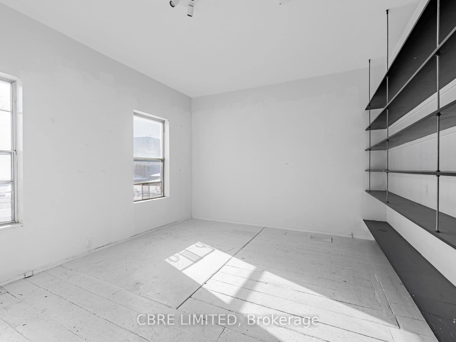 787 Queen Street W - Photo 7