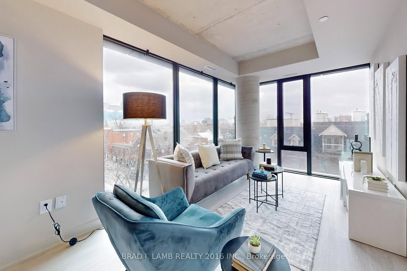 518 - 195 McCaul St, Toronto, M5T 0E5 | Image 3