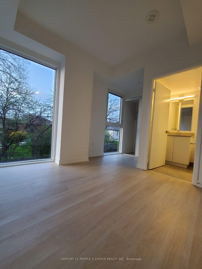 home for lease on 233-500 Wilson Avenue