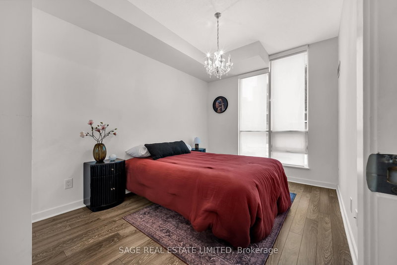 home for lease on 504-18 Harbour Street