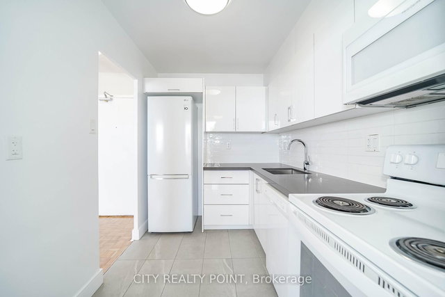 1008 - 1500 Bathurst Street