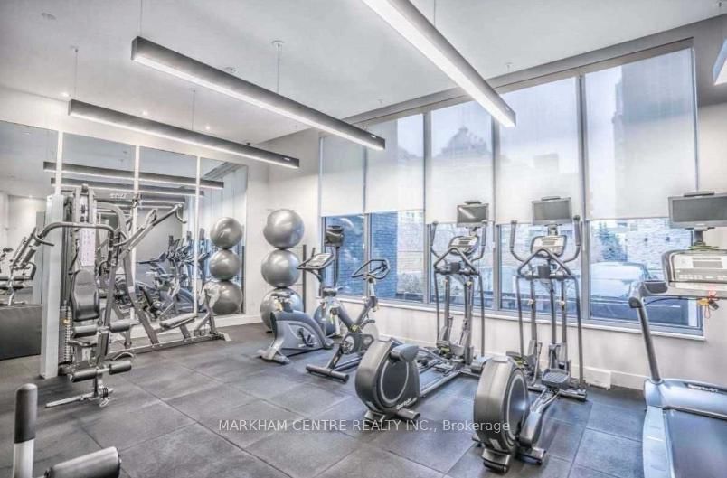 7 Kenaston Gardens, Unit 906 - Photo 17