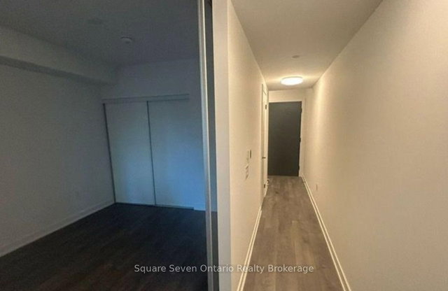 514 S - 127 Broadway Avenue