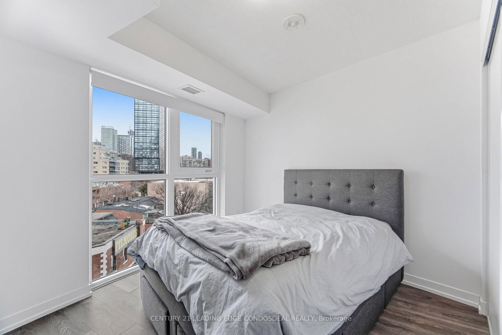 219 Dundas Street E, Unit 808 - Photo 31