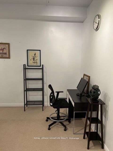 208 Carlton Street, Unit Main - Photo 17