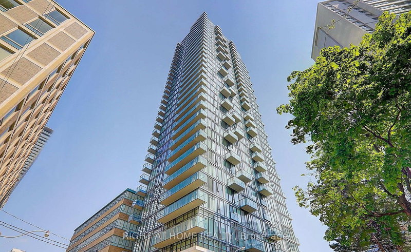 home for lease on 307-75 St Nicholas Street