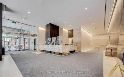 5702-7 Grenville Street, Toronto, Ontario image-0-1