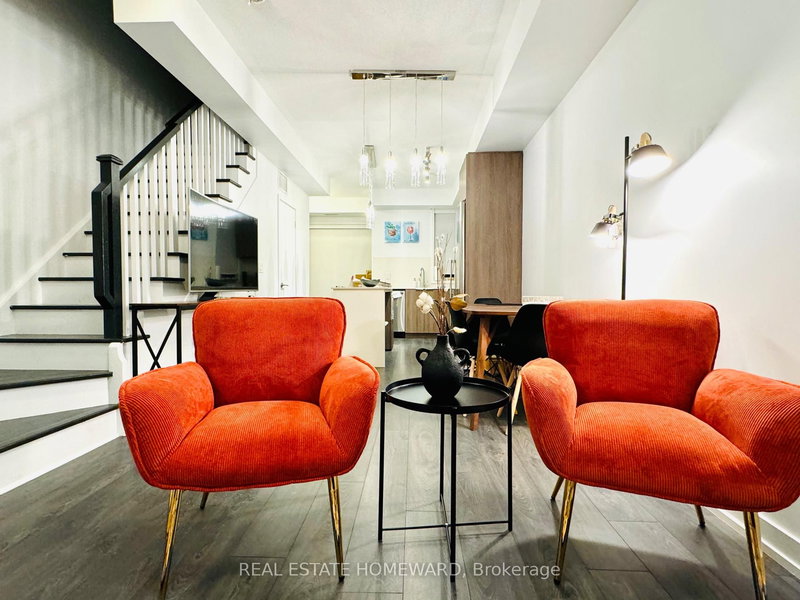 17 St. Bartholomew St, Toronto, M5A 0A3 | Image 2