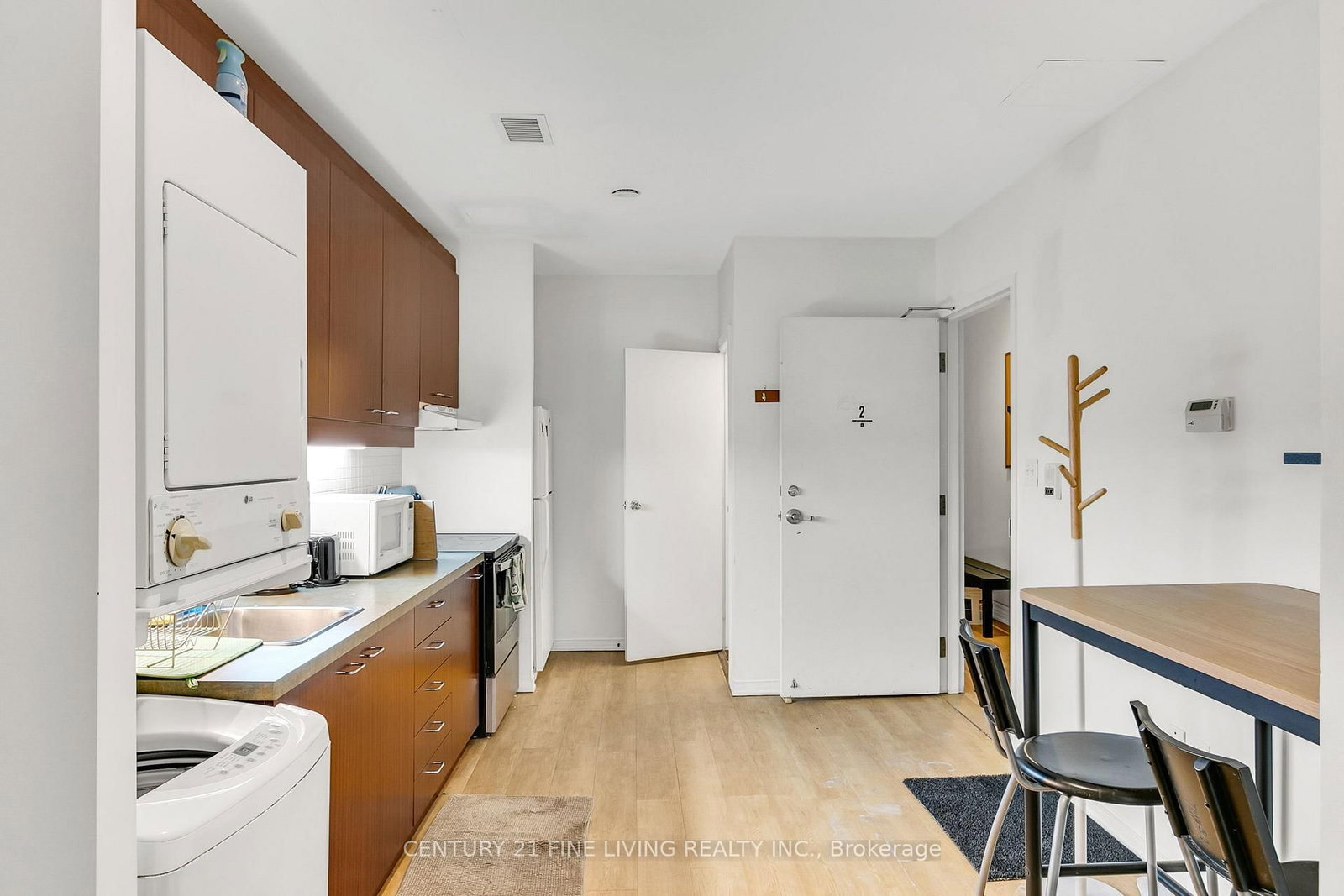 81 Huron Street - Photo 40