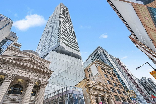 1307 - 197 Yonge Street