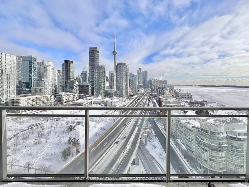 home for lease on 2811-38 Dan Leckie Way