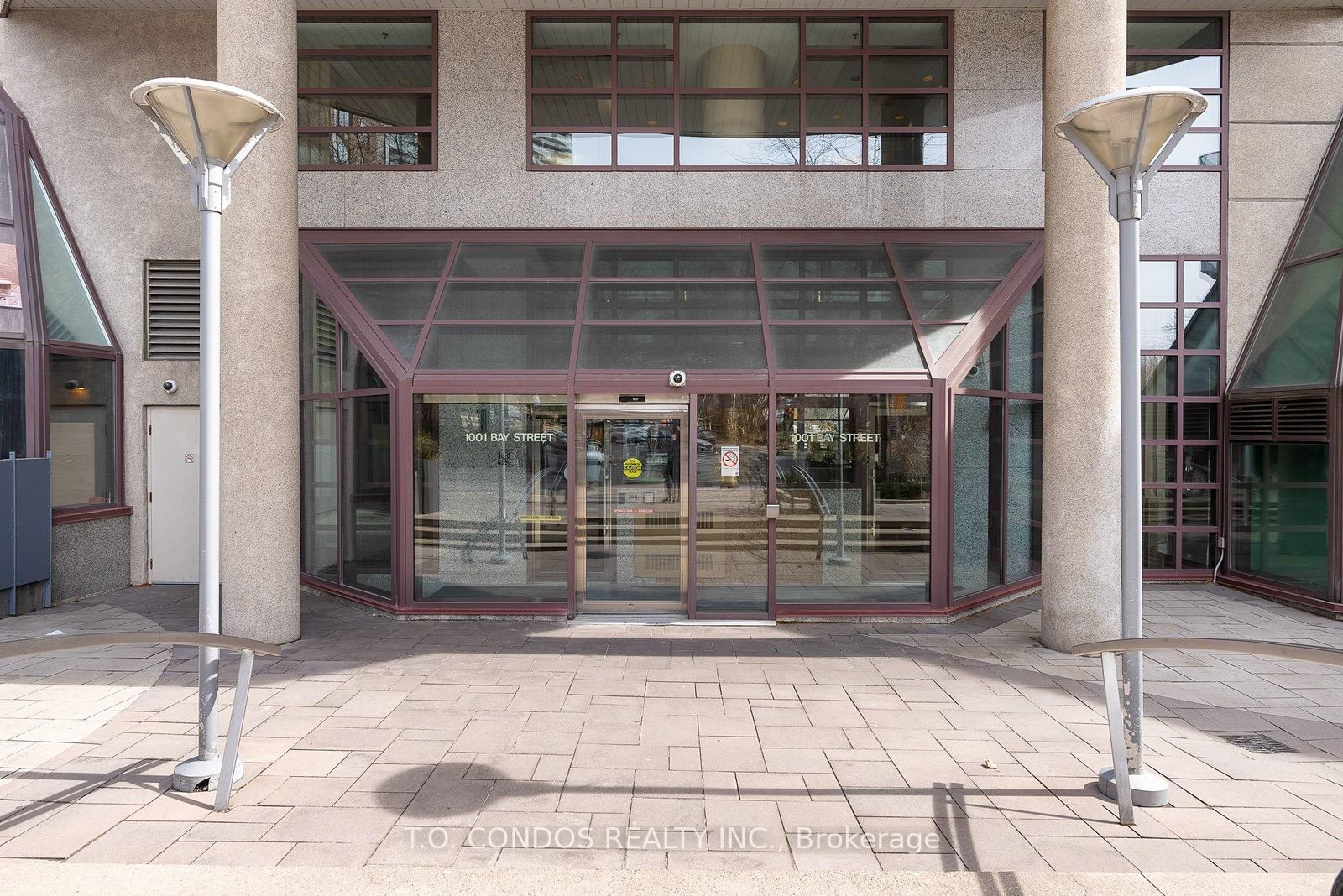 809-1001 Bay Street, Toronto, ON, photo 2