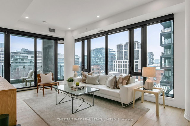 527 - 505 Richmond Street W