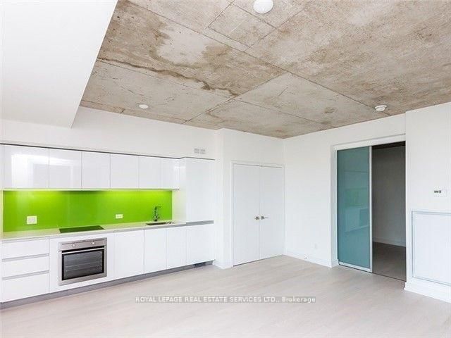 831 - 20 Minowan Miikan Lane