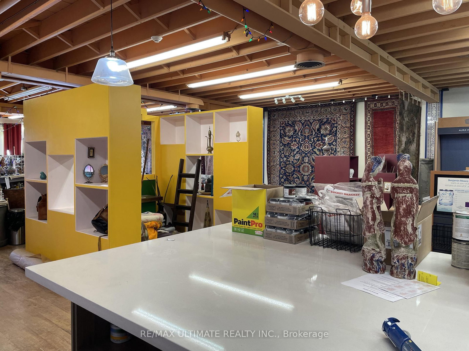 1554 Dundas Street W - Photo 6