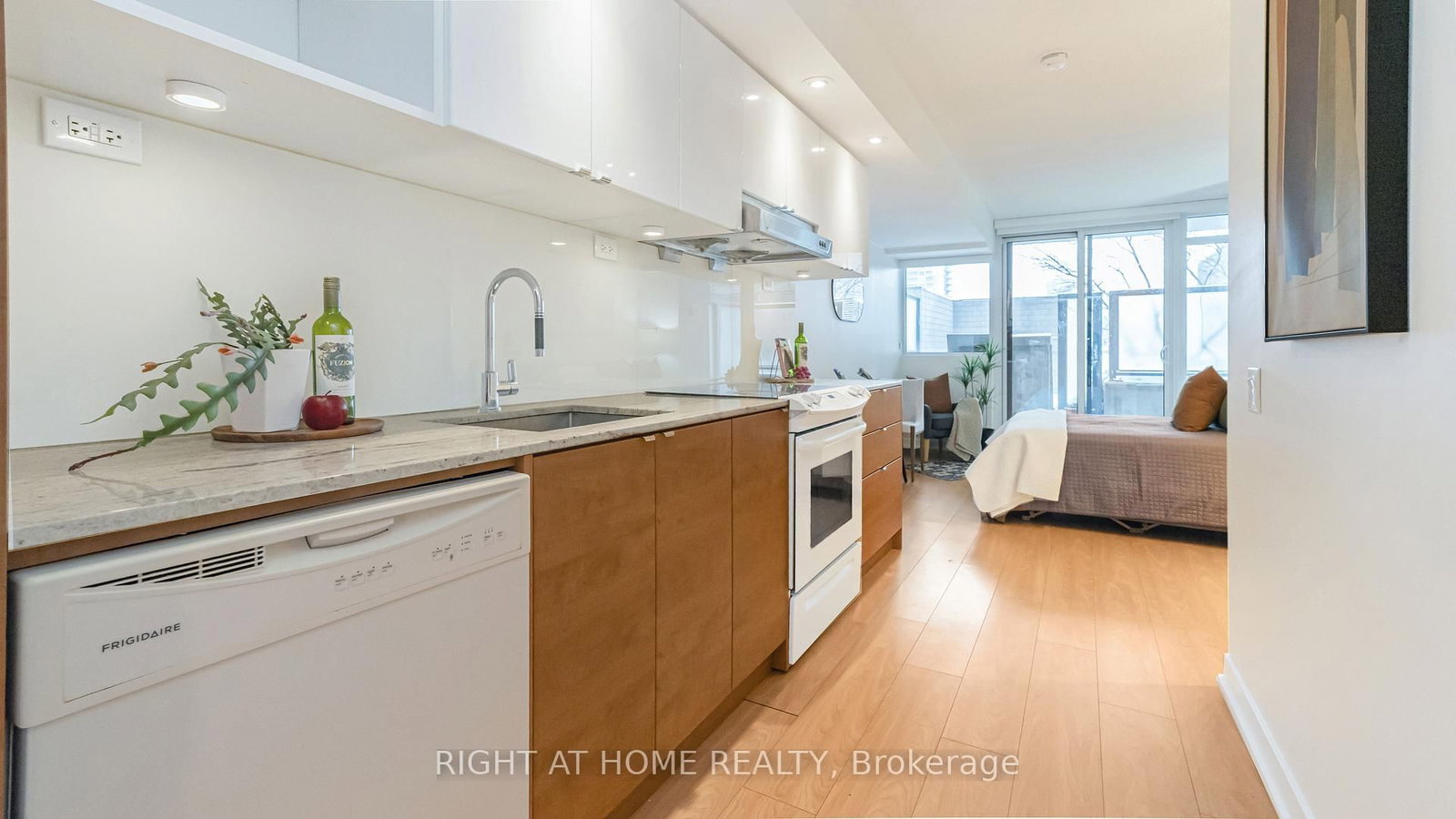 Condo for sale at 317-121 McMahon Drive, Toronto, Ontario, M2K 0C1 - Bayview Village - MLS: C12772532