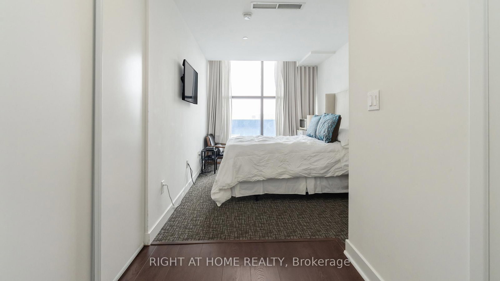 Condo for sale at 317-121 McMahon Drive, Toronto, Ontario, M2K 0C1 - Bayview Village - MLS: C12772532