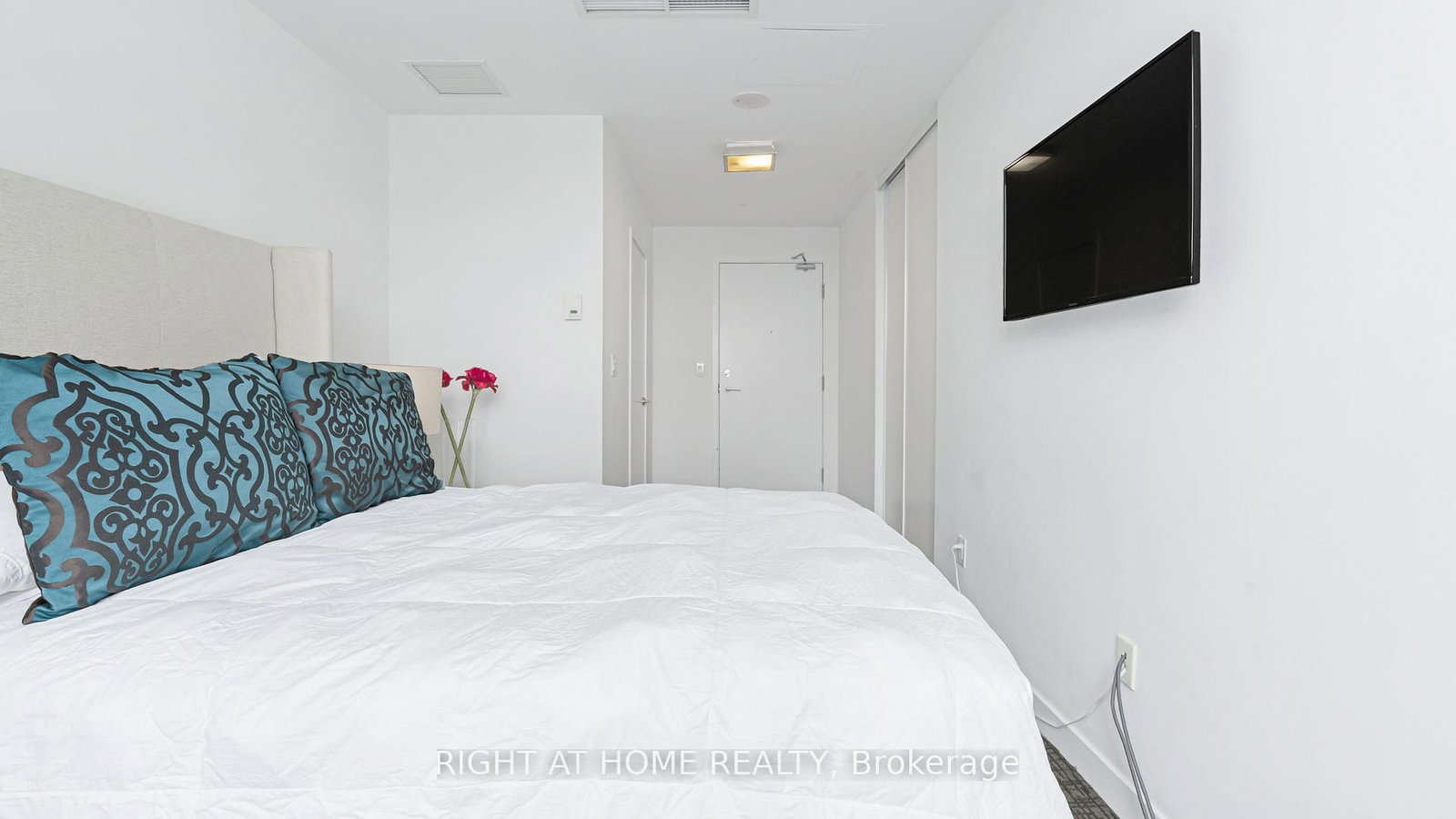 Condo for sale at 317-121 McMahon Drive, Toronto, Ontario, M2K 0C1 - Bayview Village - MLS: C12772532