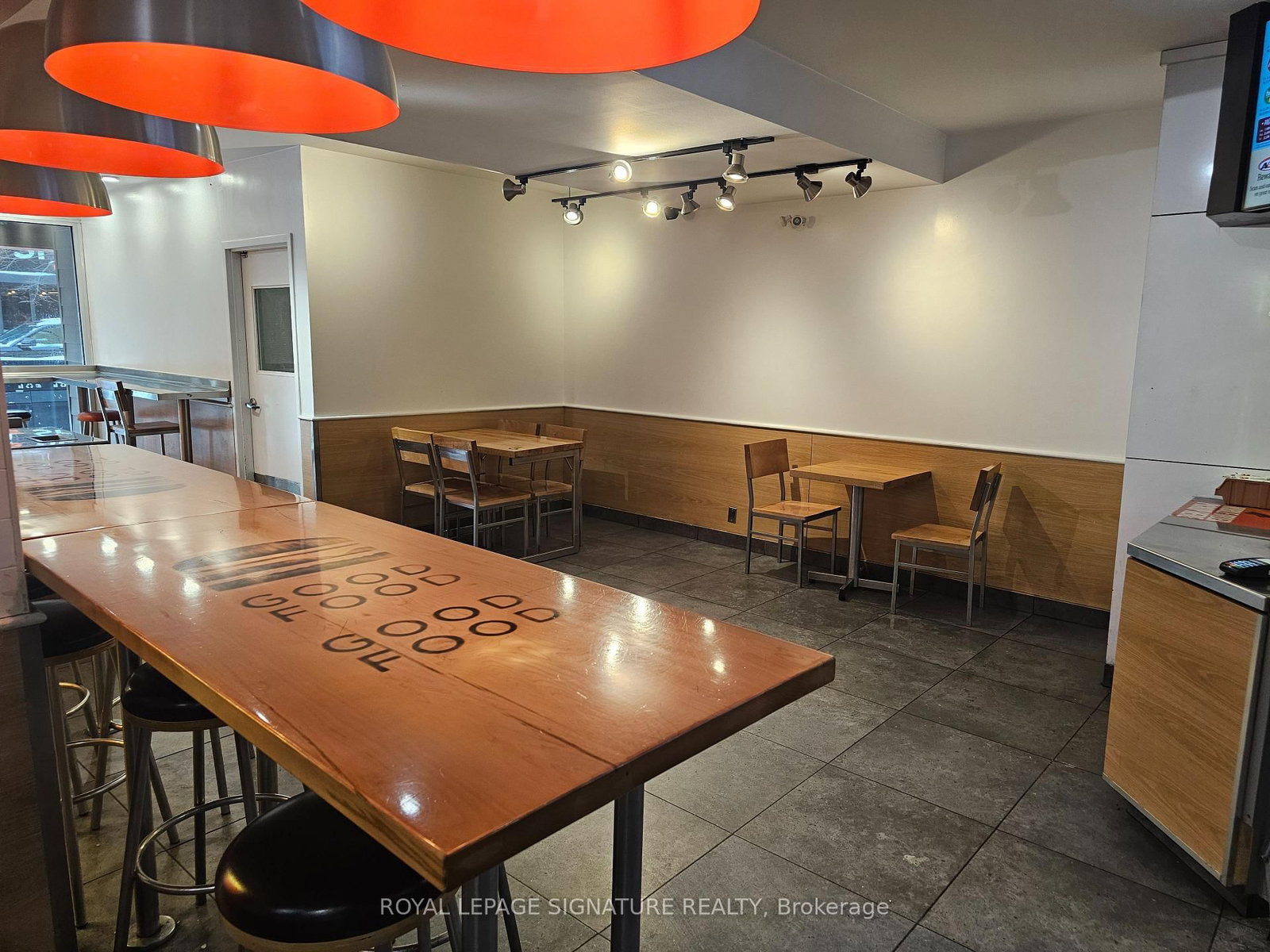 500 Bloor Street W - Photo 17