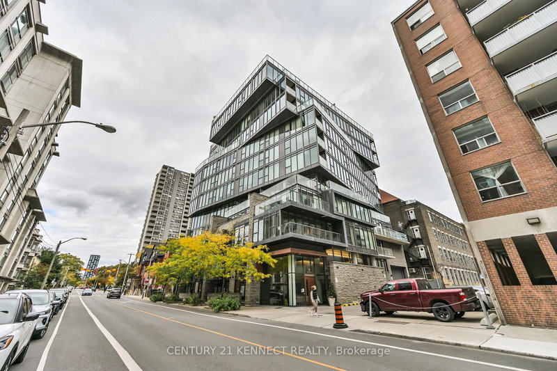 home for lease on 607-15 Beverley Street