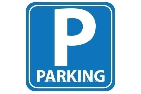 Parking - 422 Lake Shore Boulevard W
