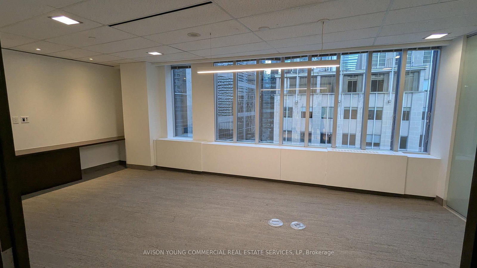 170 University Avenue, Unit 1100 - Photo 7