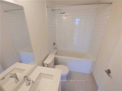 Unit 1927 — 460 Adelaide Street E — more photos