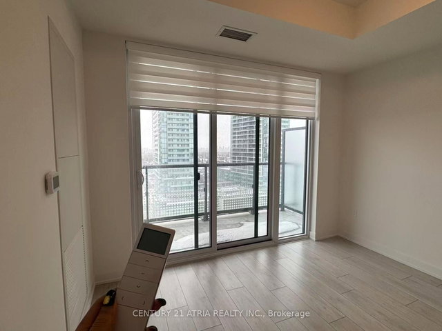 1911 - 5858 Yonge Street