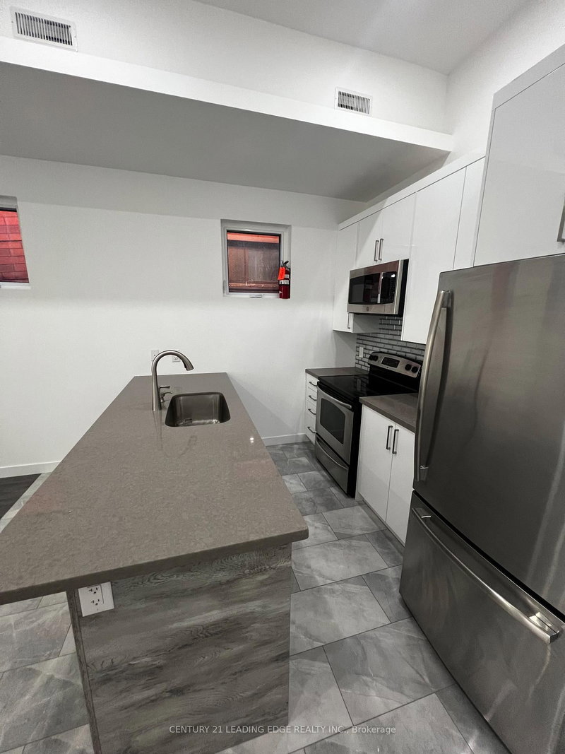 Unit A - 1375 Bathurst St, Toronto, M5R 3H8 | Image 3