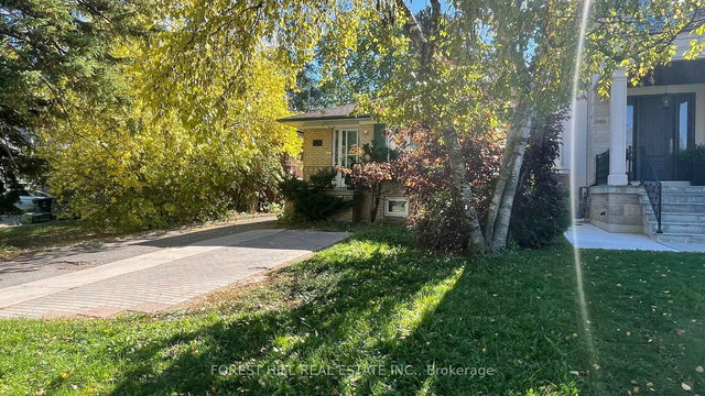 155 Churchill Avenue