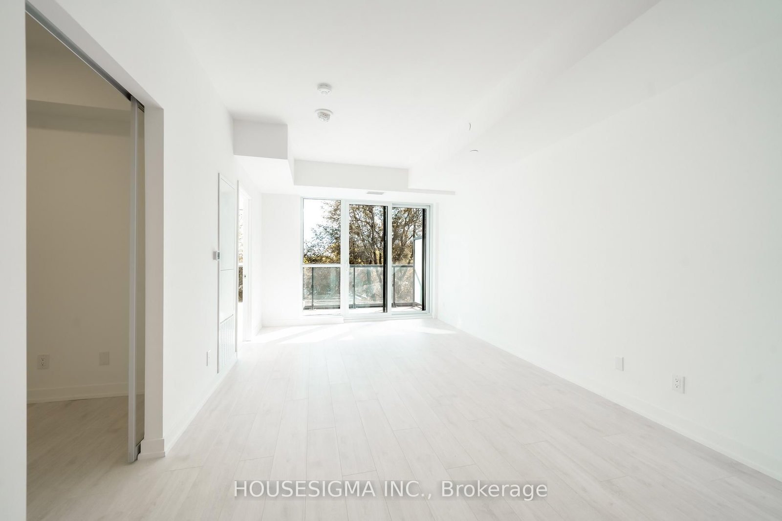 181 Sheppard Avenue E, Unit 415 - Photo 11