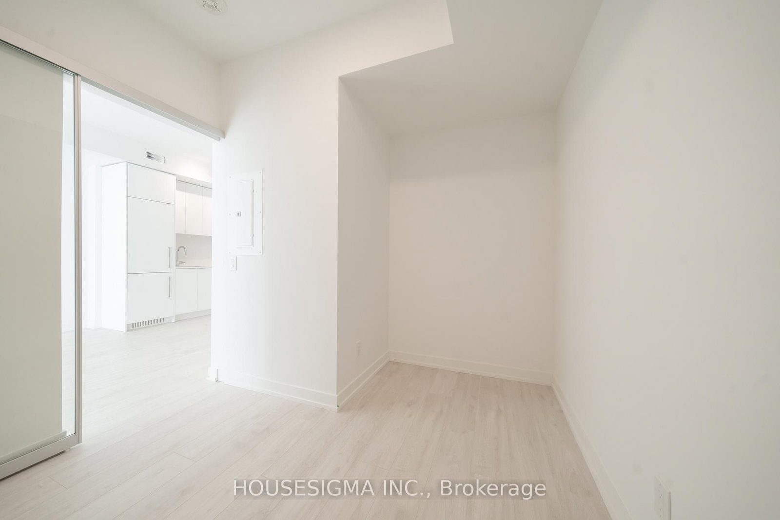 181 Sheppard Avenue E, Unit 415 - Photo 15