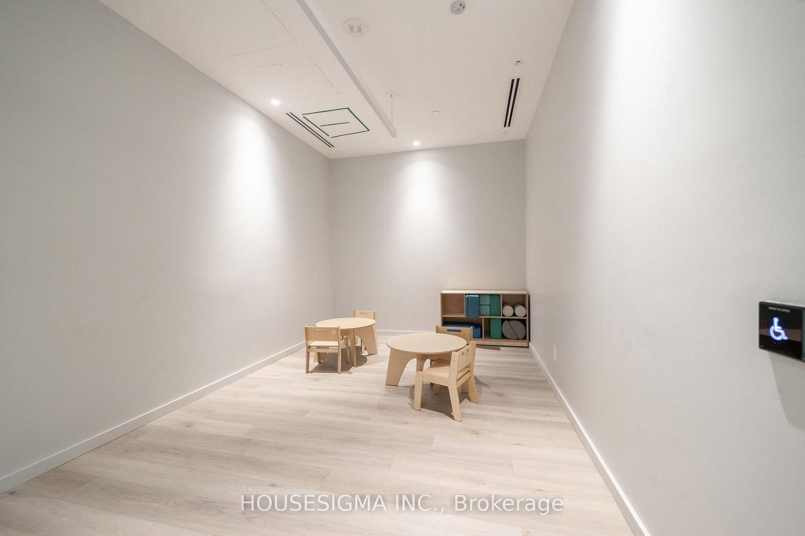 181 Sheppard Avenue E, Unit 415 - Photo 24