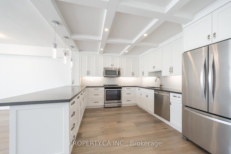 2804 - 33 Harbour Sq, Toronto, M5J 2G2 | Image 3