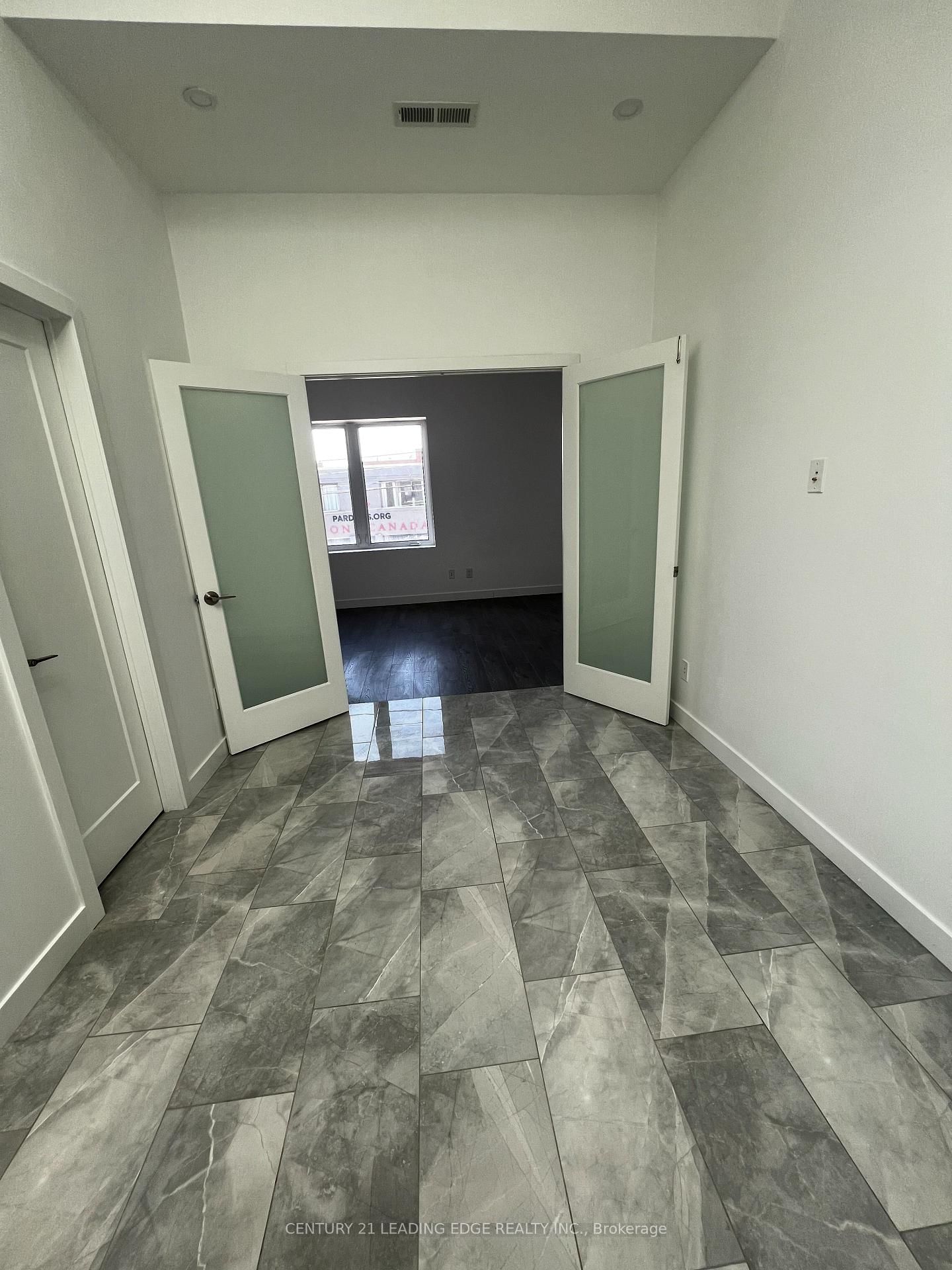 1375 Bathurst Street, Unit Unit B - Photo 2