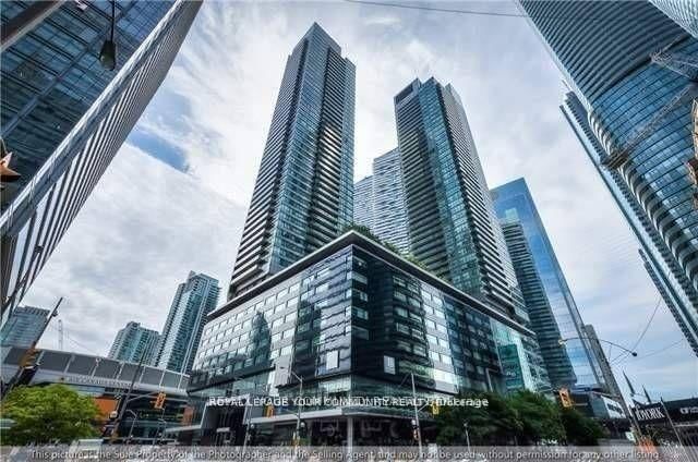 home for lease on 4403-65 Bremner Boulevard