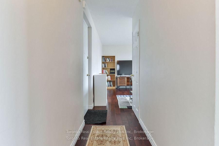 Condo for sale at 303-55 Neptune Drive, Toronto, Ontario, M6A 1X2 - Englemount-Lawrence - MLS: C12777640