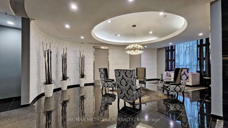 915 - 7 Carlton St, Toronto, M5B 2M3 | Image 3