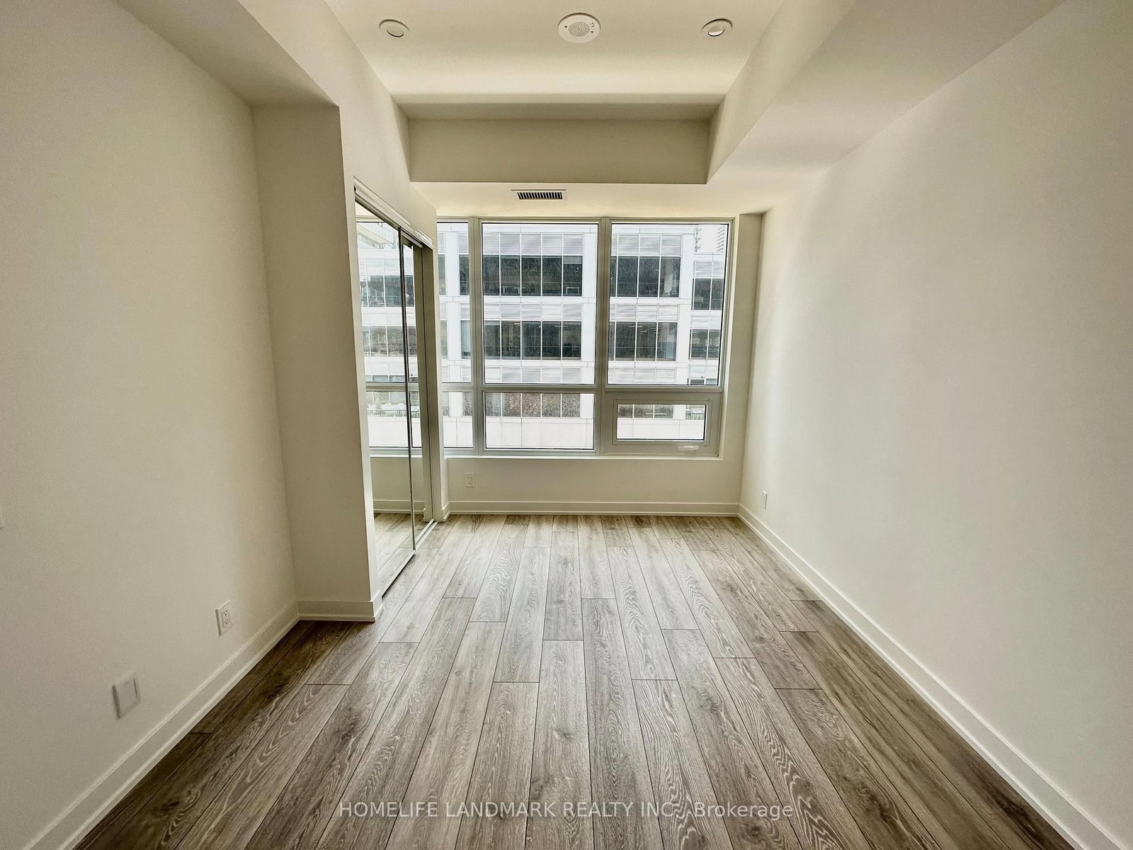 Condo for lease at 905-108 Peter Street, Toronto, Ontario, M5V 0W2 - Waterfront Communities C1 - MLS: C12777826