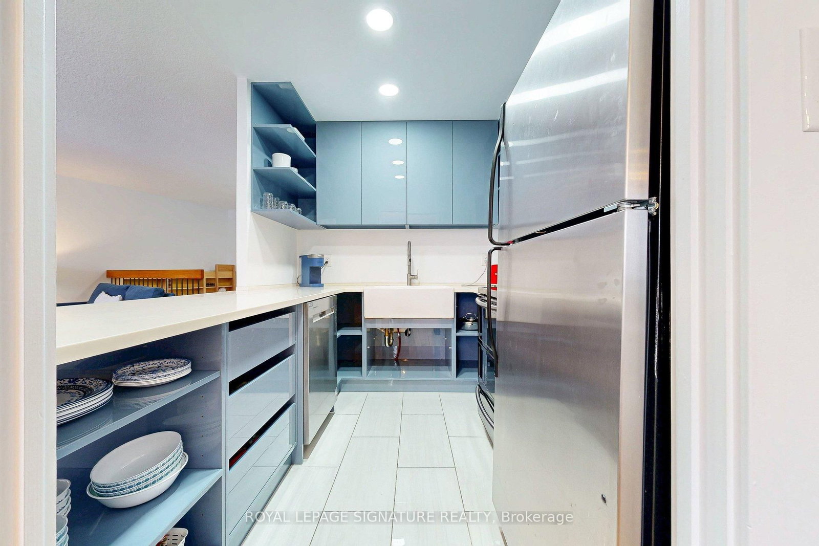 33 Harbour Square, Unit 410/204 - Photo 12