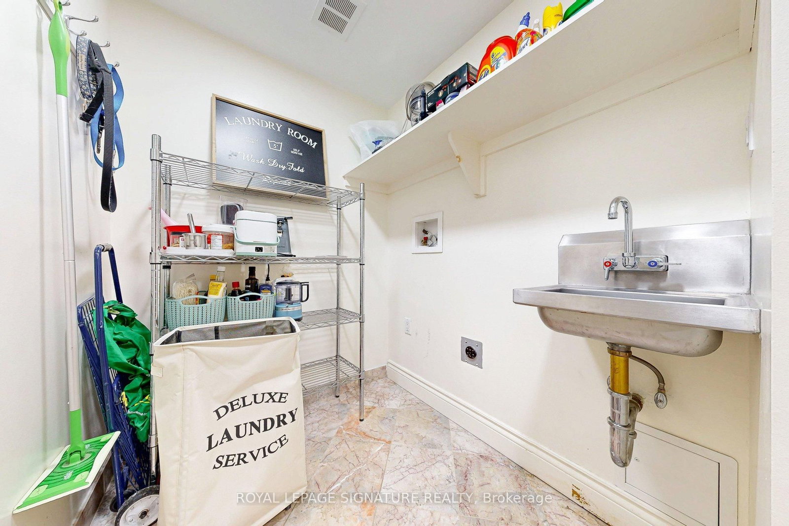 33 Harbour Square, Unit 410/204 - Photo 15