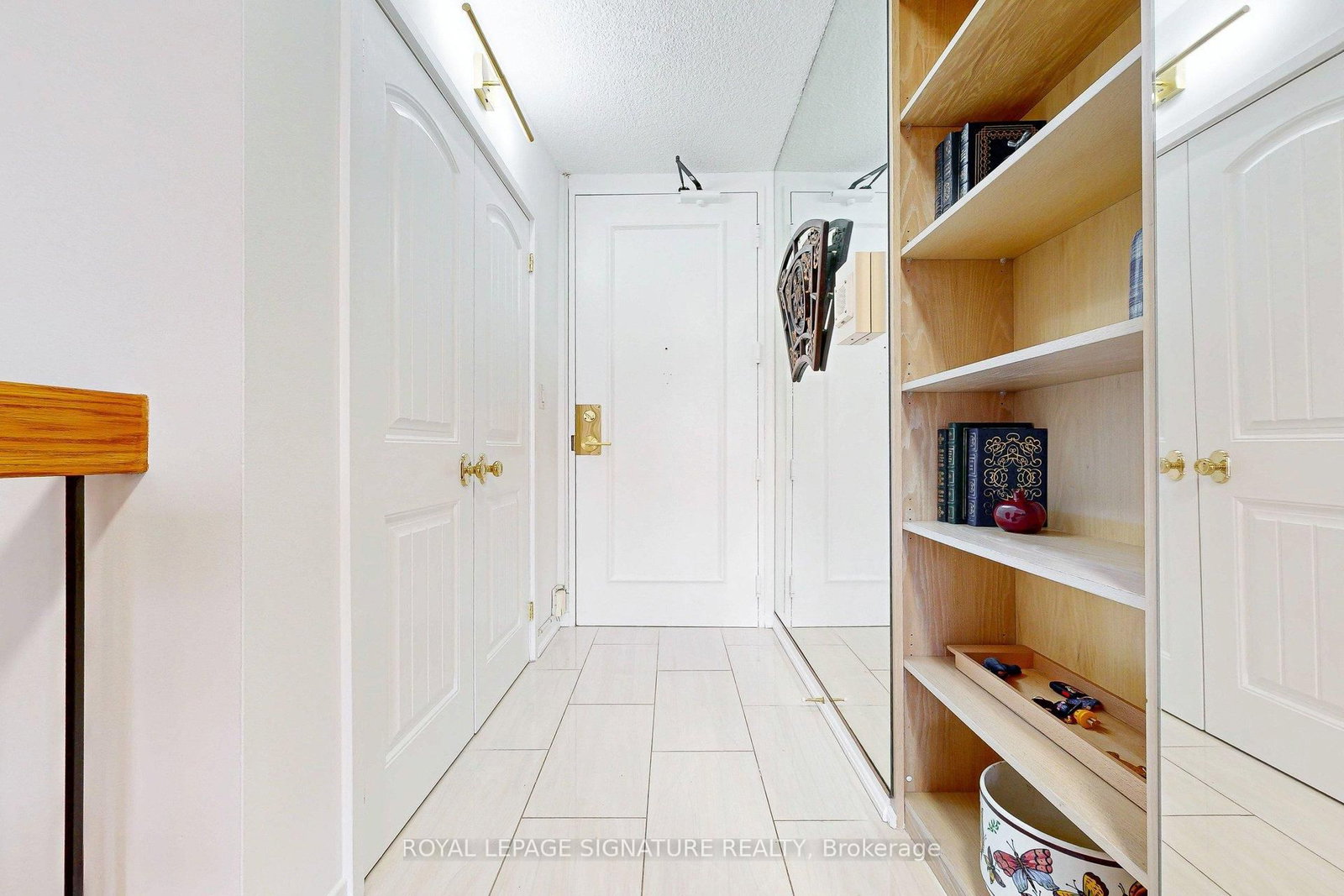 33 Harbour Square, Unit 410/204 - Photo 3