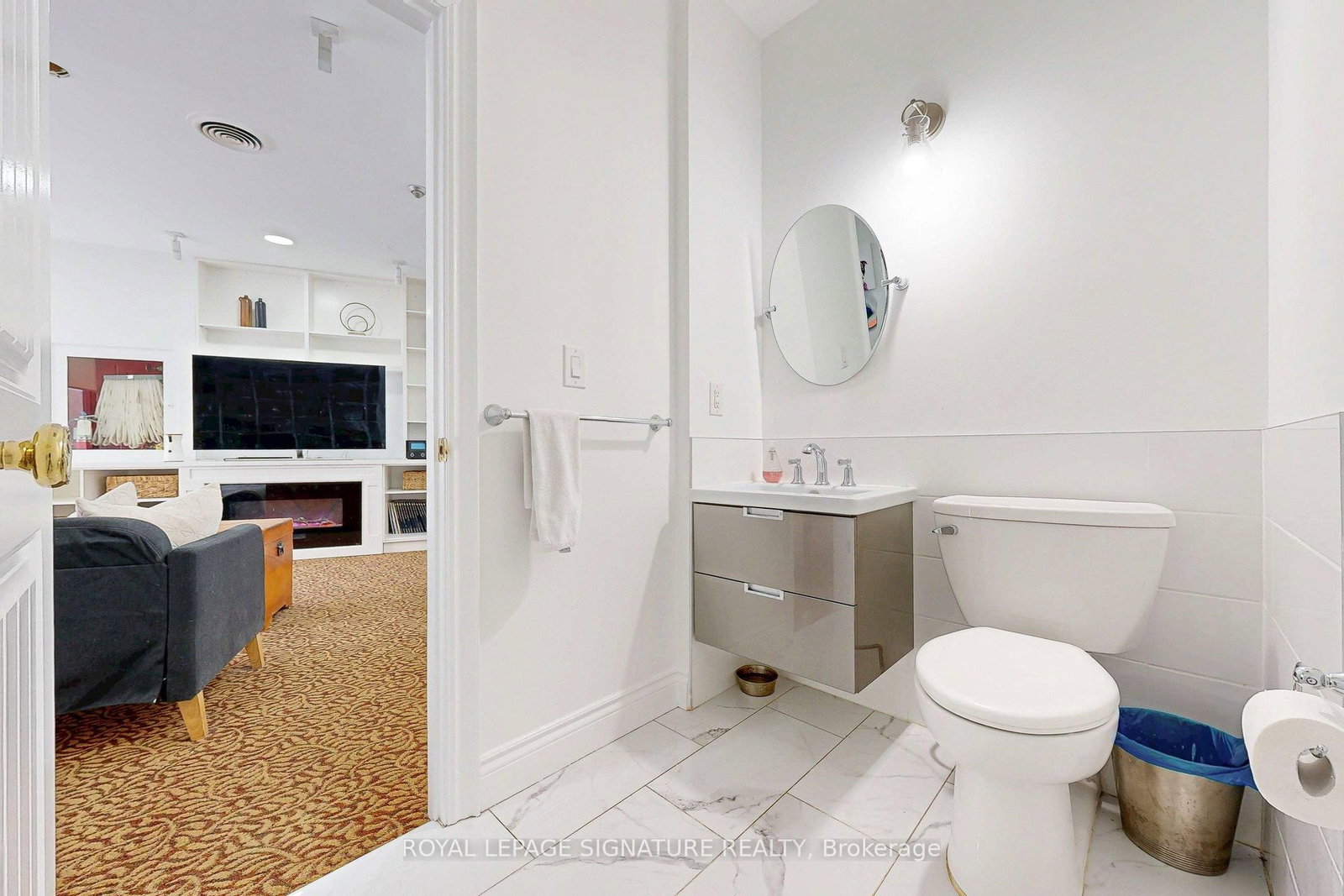 33 Harbour Square, Unit 410/204 - Photo 36