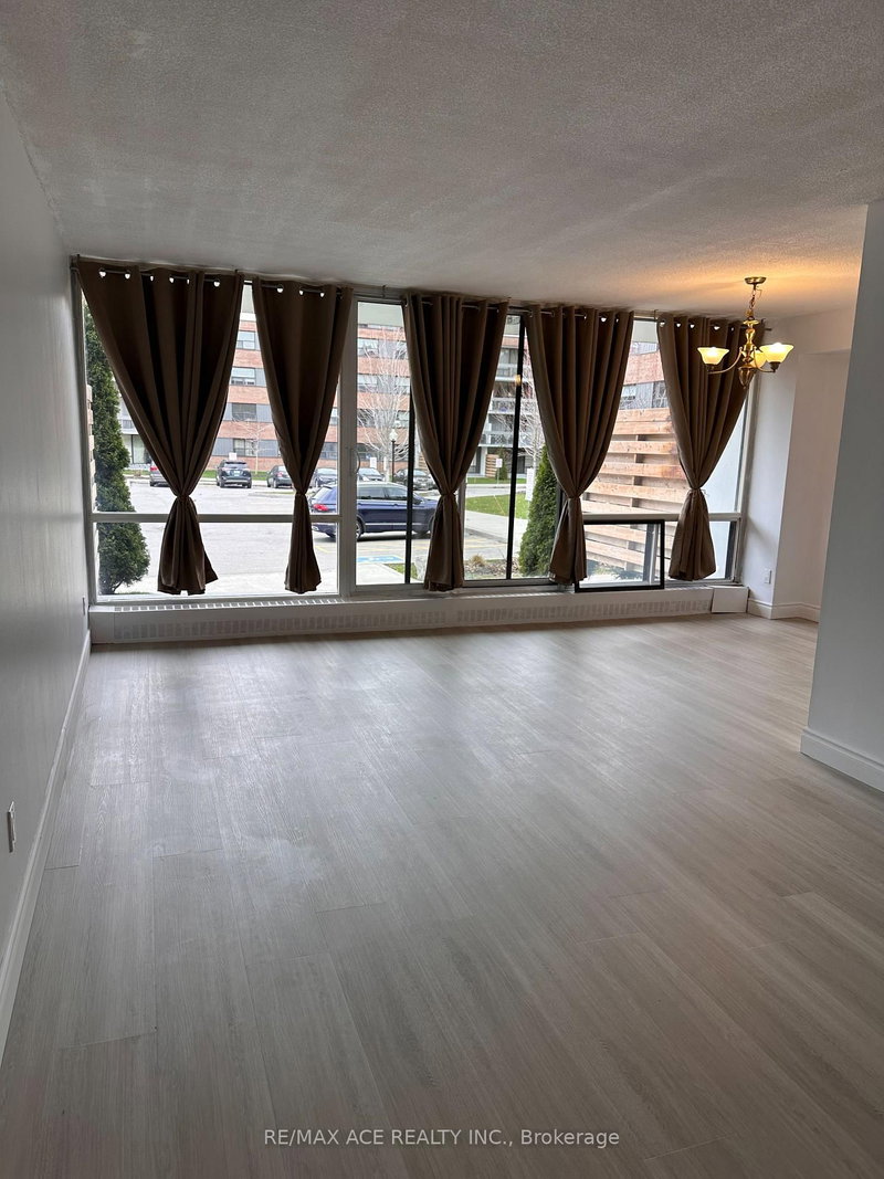 111 - 1815 O'connor Dr, Toronto, M4A 2P9 | Image 2