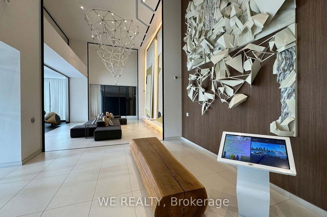 804 - 15 Lower Jarvis Street